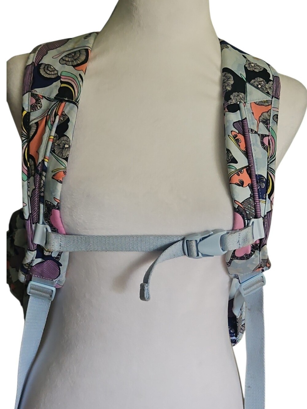 Vera Bradley Quilted "Butterfly By" Print Campus Backpack - Picture 4 of 7